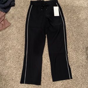 Lululemon on the right track pants